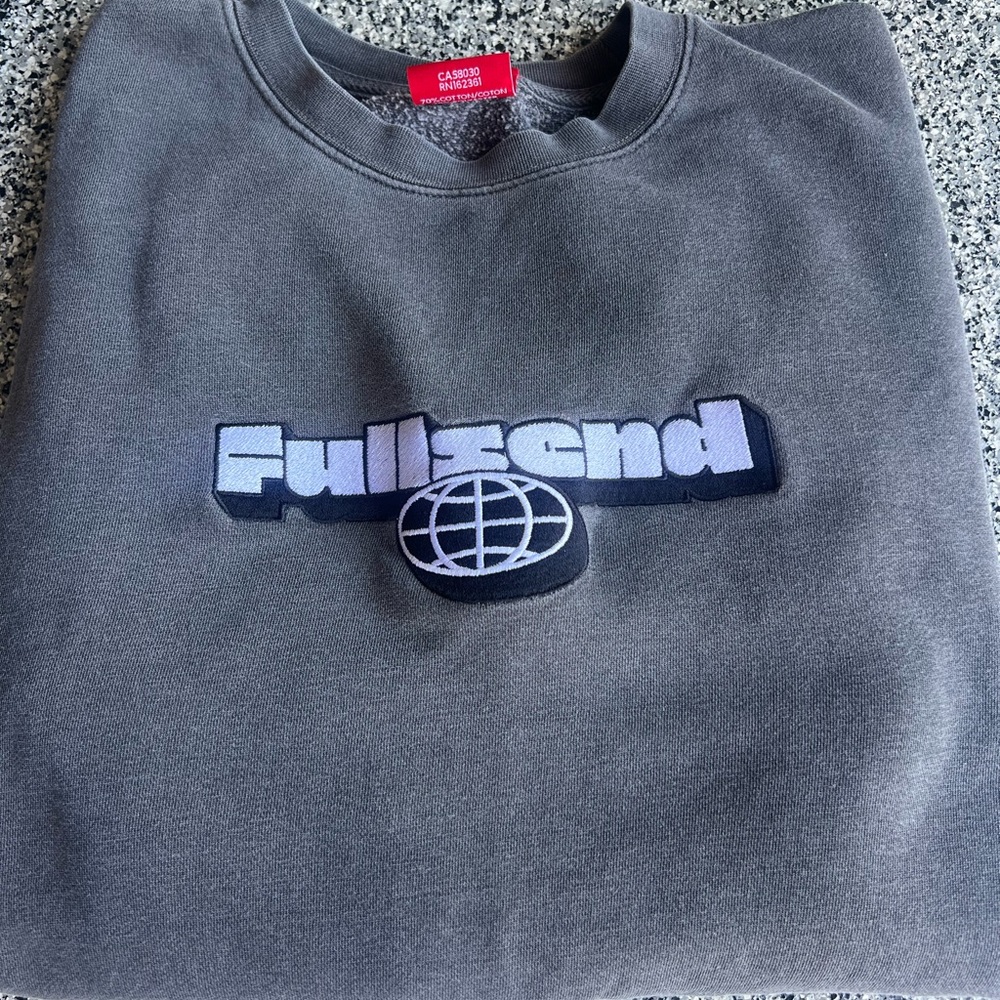 Full send ( online) boys crewneck